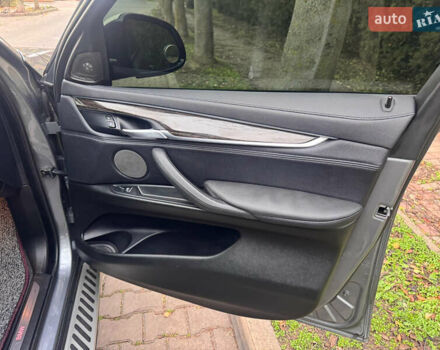 Серый БМВ Х6, объемом двигателя 2.99 л и пробегом 98 тыс. км за 33800 $, фото 62 на Automoto.ua