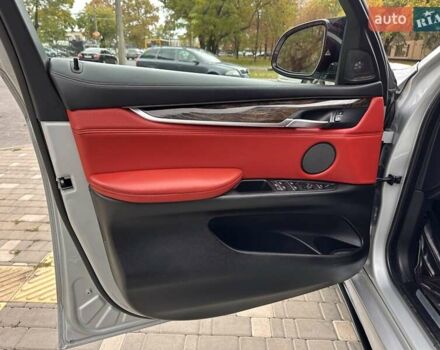 Серый БМВ Х6, объемом двигателя 4.39 л и пробегом 165 тыс. км за 26999 $, фото 130 на Automoto.ua