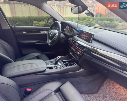 Серый БМВ Х6, объемом двигателя 2.99 л и пробегом 98 тыс. км за 33800 $, фото 42 на Automoto.ua