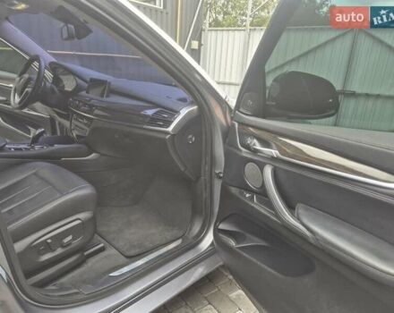 Серый БМВ Х6, объемом двигателя 2.99 л и пробегом 245 тыс. км за 33800 $, фото 5 на Automoto.ua