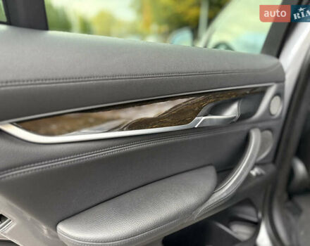 Серый БМВ Х6, объемом двигателя 2.98 л и пробегом 122 тыс. км за 25000 $, фото 16 на Automoto.ua