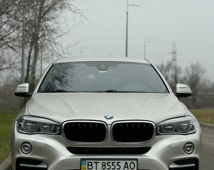 Серый БМВ Х6, объемом двигателя 3 л и пробегом 79 тыс. км за 38900 $, фото 1 на Automoto.ua