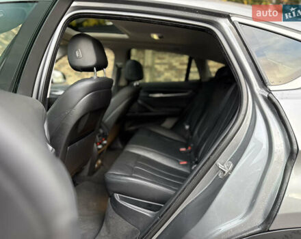 Серый БМВ Х6, объемом двигателя 2.98 л и пробегом 122 тыс. км за 25000 $, фото 14 на Automoto.ua