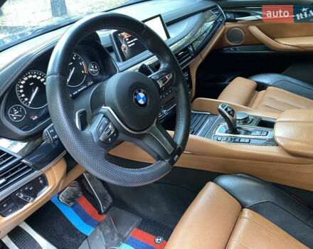 БМВ Х6 2015 в Сумах на Automoto.ua Серый БМВ Х6, объемом двигателя 2.99 л и пробегом 207 тыс. км за 36555 $, фото 14 на Automoto.ua