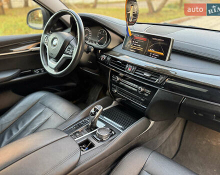 Серый БМВ Х6, объемом двигателя 2.99 л и пробегом 128 тыс. км за 36999 $, фото 24 на Automoto.ua