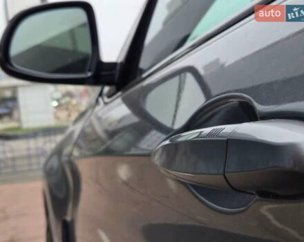 Сірий БМВ Х6, об'ємом двигуна 3 л та пробігом 106 тис. км за 31800 $, фото 11 на Automoto.ua