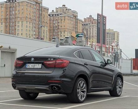 Серый БМВ Х6, объемом двигателя 2.98 л и пробегом 143 тыс. км за 25500 $, фото 4 на Automoto.ua