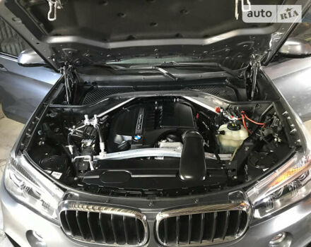 Серый БМВ Х6, объемом двигателя 2.98 л и пробегом 171 тыс. км за 35999 $, фото 38 на Automoto.ua