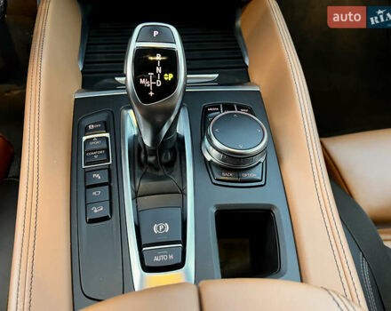 Серый БМВ Х6, объемом двигателя 2.98 л и пробегом 140 тыс. км за 30900 $, фото 13 на Automoto.ua