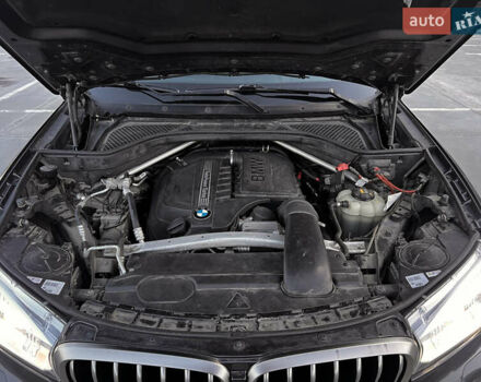 Серый БМВ Х6, объемом двигателя 2.98 л и пробегом 140 тыс. км за 30900 $, фото 27 на Automoto.ua