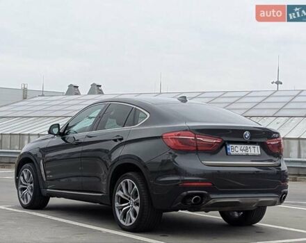 Серый БМВ Х6, объемом двигателя 2.98 л и пробегом 143 тыс. км за 25500 $, фото 6 на Automoto.ua