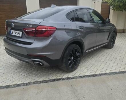 Серый БМВ Х6, объемом двигателя 2.98 л и пробегом 169 тыс. км за 40200 $, фото 6 на Automoto.ua