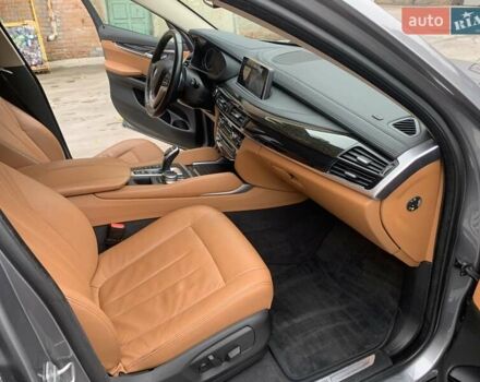 Сірий БМВ Х6, об'ємом двигуна 2.99 л та пробігом 202 тис. км за 37000 $, фото 26 на Automoto.ua