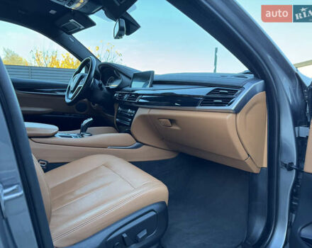 Серый БМВ Х6, объемом двигателя 2.98 л и пробегом 155 тыс. км за 31000 $, фото 11 на Automoto.ua