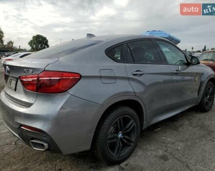 Серый БМВ Х6, объемом двигателя 3 л и пробегом 49 тыс. км за 8900 $, фото 2 на Automoto.ua