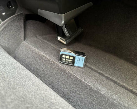 Сірий БМВ Х6, об'ємом двигуна 3 л та пробігом 99 тис. км за 82000 $, фото 53 на Automoto.ua