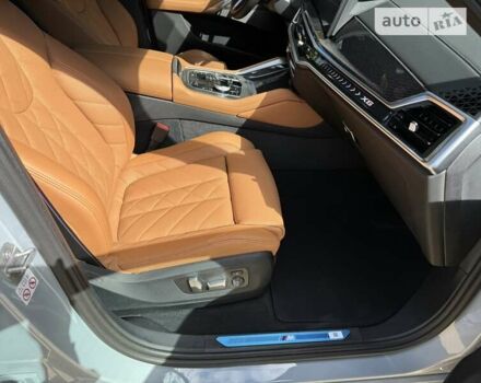 Серый БМВ Х6, объемом двигателя 3 л и пробегом 26 тыс. км за 133000 $, фото 57 на Automoto.ua