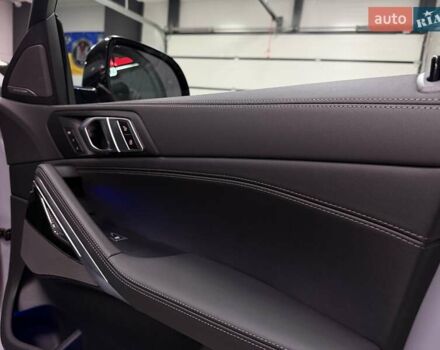 Серый БМВ Х6, объемом двигателя 2.99 л и пробегом 1 тыс. км за 131500 $, фото 58 на Automoto.ua