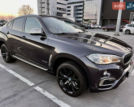 Сірий БМВ Х6, об'ємом двигуна 2.98 л та пробігом 140 тис. км за 25500 $, фото 1 на Automoto.ua