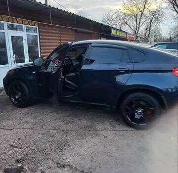 Синий БМВ Х6, объемом двигателя 2.98 л и пробегом 217 тыс. км за 15000 $, фото 3 на Automoto.ua