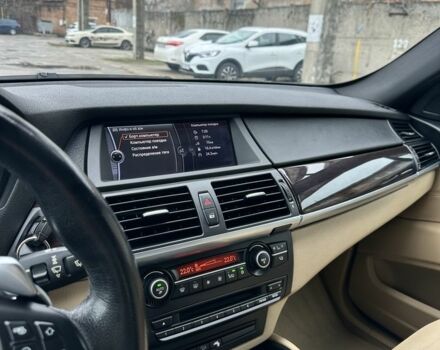 Синій БМВ Х6, об'ємом двигуна 3 л та пробігом 240 тис. км за 17900 $, фото 2 на Automoto.ua