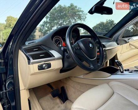 Синий БМВ Х6, объемом двигателя 3 л и пробегом 143 тыс. км за 15700 $, фото 46 на Automoto.ua