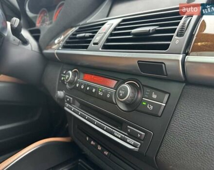 Синий БМВ Х6, объемом двигателя 3 л и пробегом 198 тыс. км за 15450 $, фото 83 на Automoto.ua