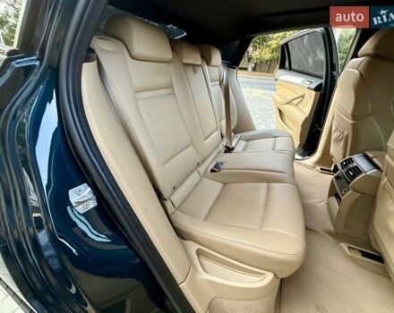 Синий БМВ Х6, объемом двигателя 3 л и пробегом 143 тыс. км за 15700 $, фото 54 на Automoto.ua