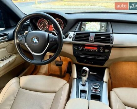 Синий БМВ Х6, объемом двигателя 3 л и пробегом 143 тыс. км за 15700 $, фото 77 на Automoto.ua