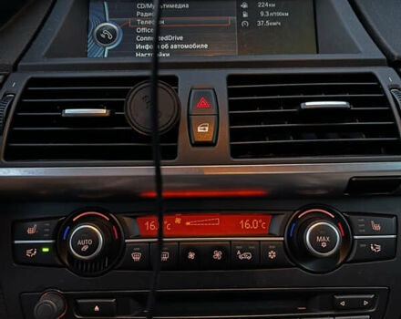 Синий БМВ Х6, объемом двигателя 3 л и пробегом 260 тыс. км за 21500 $, фото 10 на Automoto.ua