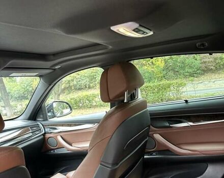 Синий БМВ Х6, объемом двигателя 4.39 л и пробегом 96 тыс. км за 30000 $, фото 16 на Automoto.ua