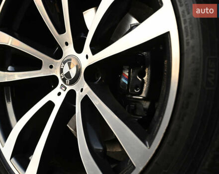 Синій БМВ Х6, об'ємом двигуна 2.98 л та пробігом 144 тис. км за 33000 $, фото 26 на Automoto.ua