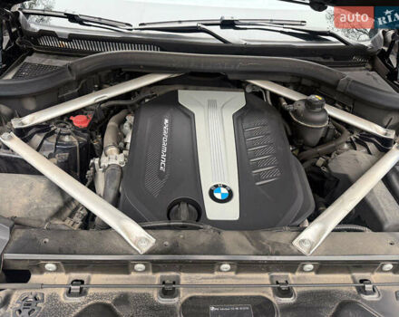 Синий БМВ Х6, объемом двигателя 2.99 л и пробегом 41 тыс. км за 100000 $, фото 28 на Automoto.ua