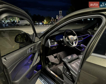 Зелений БМВ Х6, об'ємом двигуна 3 л та пробігом 69 тис. км за 61300 $, фото 28 на Automoto.ua