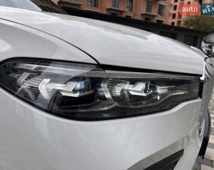 Белый БМВ X7, объемом двигателя 2.99 л и пробегом 99 тыс. км за 71999 $, фото 14 на Automoto.ua