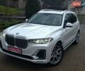 Белый БМВ X7, объемом двигателя 3 л и пробегом 210 тыс. км за 48800 $, фото 1 на Automoto.ua