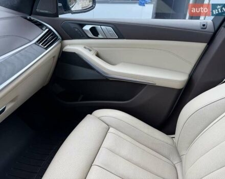 Белый БМВ X7, объемом двигателя 2.99 л и пробегом 98 тыс. км за 79900 $, фото 103 на Automoto.ua