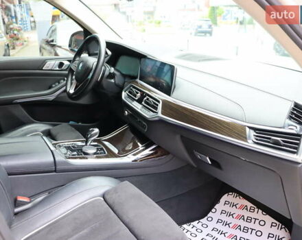 Білий БМВ X7, об'ємом двигуна 3 л та пробігом 131 тис. км за 61900 $, фото 50 на Automoto.ua