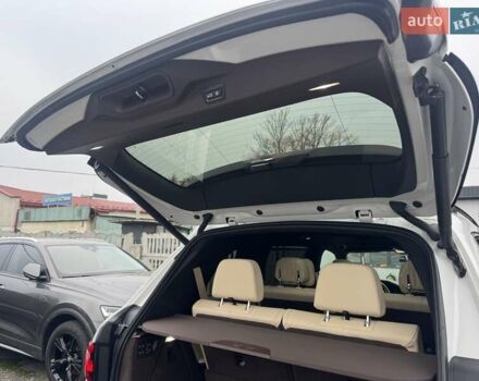 Белый БМВ X7, объемом двигателя 2.99 л и пробегом 98 тыс. км за 79000 $, фото 61 на Automoto.ua