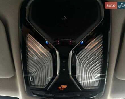 Белый БМВ X7, объемом двигателя 3 л и пробегом 82 тыс. км за 26000 $, фото 15 на Automoto.ua