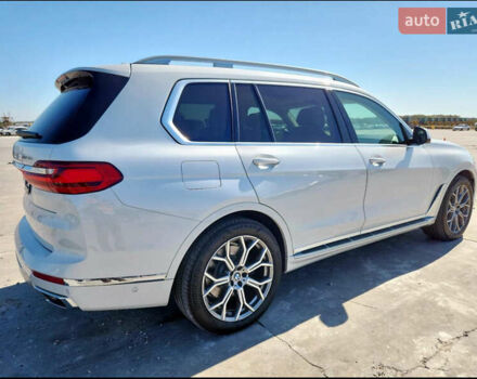 Белый БМВ X7, объемом двигателя 3 л и пробегом 133 тыс. км за 55000 $, фото 3 на Automoto.ua