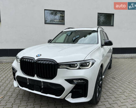 Белый БМВ X7, объемом двигателя 3 л и пробегом 130 тыс. км за 53100 $, фото 8 на Automoto.ua