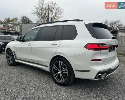 Белый БМВ X7, объемом двигателя 2.99 л и пробегом 98 тыс. км за 79000 $, фото 3 на Automoto.ua