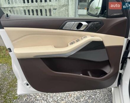 Белый БМВ X7, объемом двигателя 2.99 л и пробегом 98 тыс. км за 79000 $, фото 42 на Automoto.ua