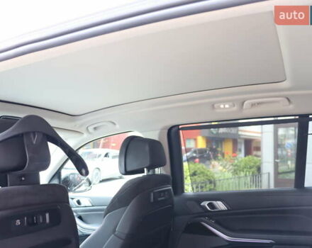 Білий БМВ X7, об'ємом двигуна 3 л та пробігом 131 тис. км за 61900 $, фото 36 на Automoto.ua