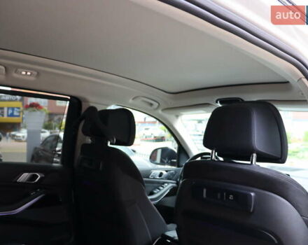 Білий БМВ X7, об'ємом двигуна 3 л та пробігом 131 тис. км за 61900 $, фото 47 на Automoto.ua