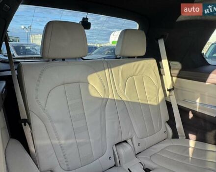 Белый БМВ X7, объемом двигателя 2.99 л и пробегом 98 тыс. км за 79900 $, фото 19 на Automoto.ua