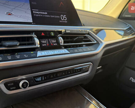 Белый БМВ X7, объемом двигателя 3 л и пробегом 126 тыс. км за 54000 $, фото 17 на Automoto.ua