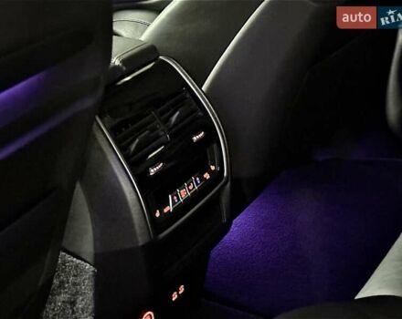 Белый БМВ X7, объемом двигателя 4.39 л и пробегом 99 тыс. км за 71900 $, фото 21 на Automoto.ua