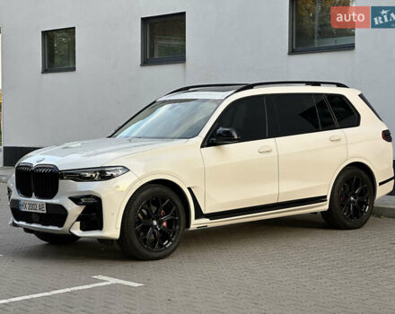Белый БМВ X7, объемом двигателя 3 л и пробегом 125 тыс. км за 56900 $, фото 1 на Automoto.ua